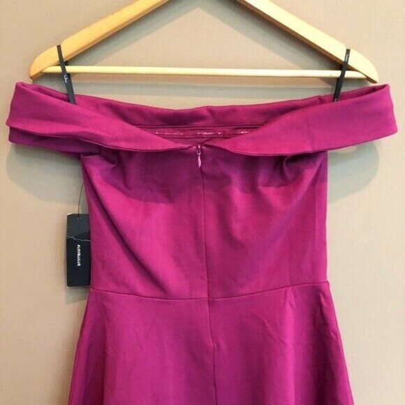 NWT Lulu’s Season Of Fun Off the Shoulder Skater Dress Small Fit & Flare - Picture 7 of 8